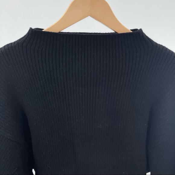 LINE & DOT Sweater Knit Black Ribbed Stretch Revolve Shopbop Sleeves Size Small - Picture 7 of 13